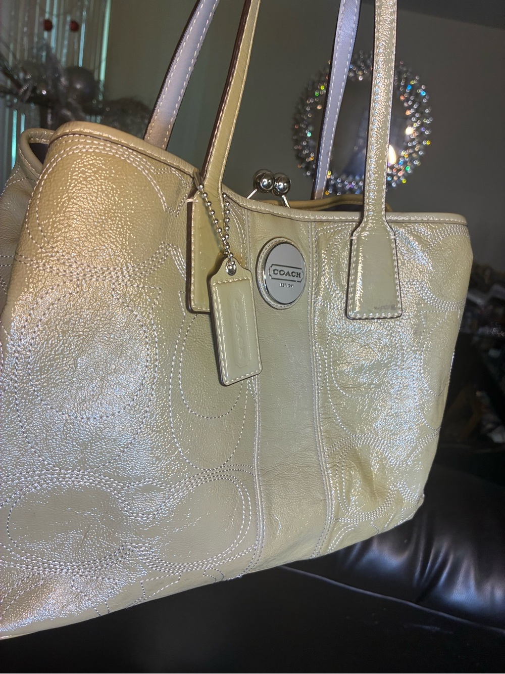 Coach Kiss-lock Patent Leather Tote, khaki Green - Picture 4 of 16